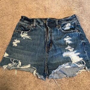 american eagle distressed jean shorts, stretch band, great condition, size 00.